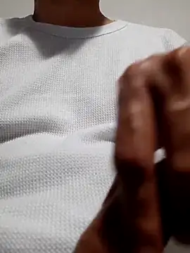 Snapshot of Mysteriousexy chatting on October 2025 05:37:01 AM Mysteriousexy online show from October 2025 05:37:01 AM