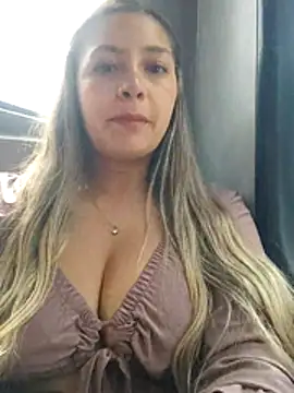 alana 69 online show from February 2026 07:09:02 PM