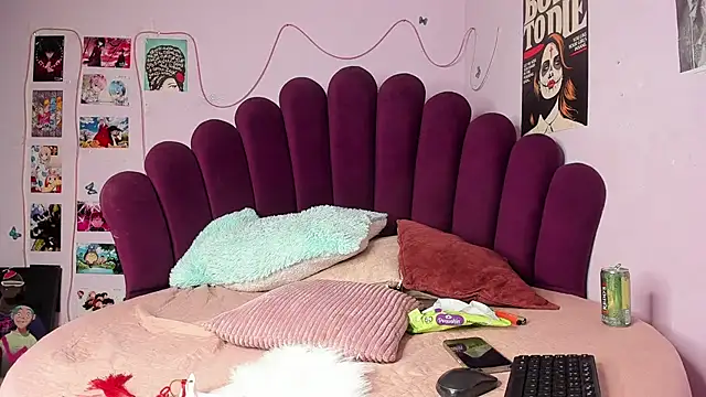 karla ricochett online show from November 2025 04:47:01 AM