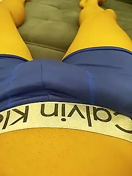 garotao2000 online show from April 2026 06:52:02 PM