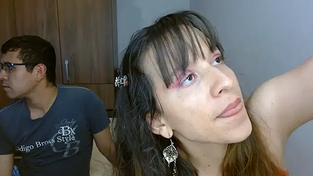 Snapshot of Isaandysex2428 chatting on July 2026 02:39:01 AM Isaandysex2428 online show from July 2026 02:39:01 AM