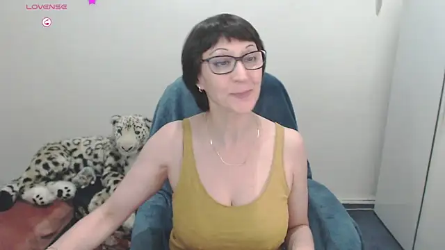 Snapshot of Ammillia chatting on February 2025 05:58:02 AM Ammillia online show from February 2025 05:58:02 AM