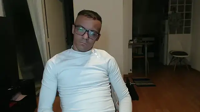 guachin hunk online show from April 2026 04:39:01 AM