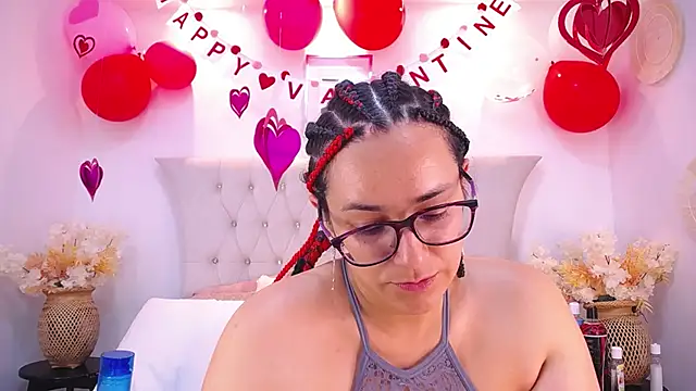 MIchelMomet online show from February 2025 07:07:01 PM