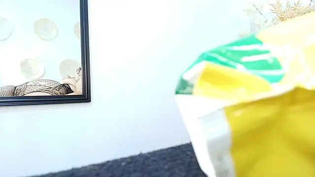 MIchelMomet online show from February 2025 03:16:01 PM