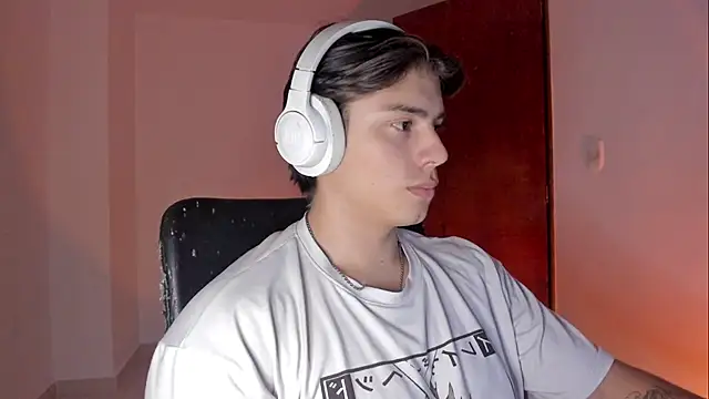 Snapshot of Giordano_Russo chatting on October 2025 04:46:01 AM Giordano Russo online show from October 2025 04:46:01 AM