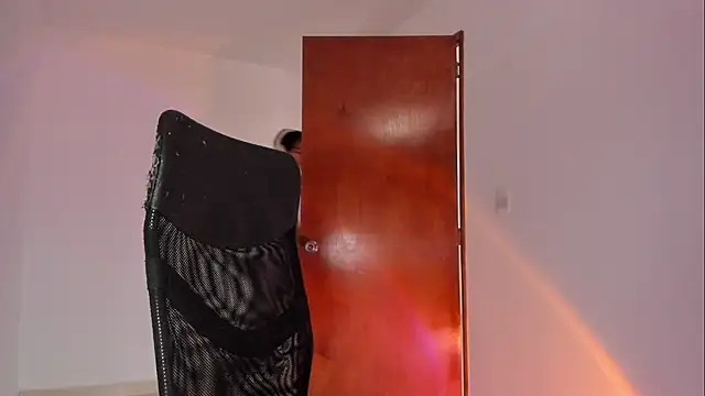 Giordano Russo online show from March 2026 03:41:01 PM