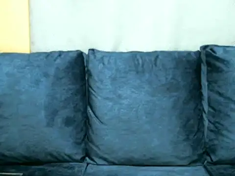 Snapshot of reezly chatting on December 2024 11:58:01 PM reezly online show from December 2024 11:58:01 PM