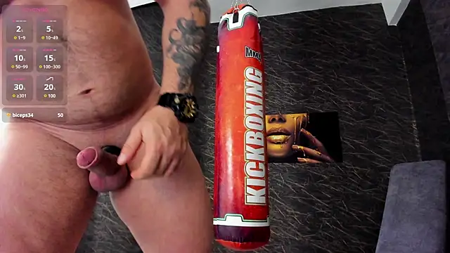 Snapshot of alexhunk09 chatting on December 2024 04:23:02 AM alexhunk09 online show from December 2024 04:23:02 AM