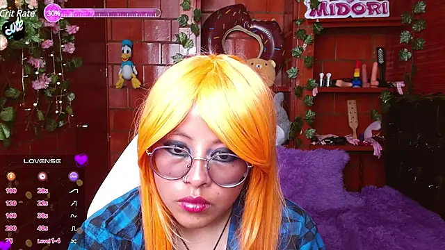 Snapshot of MidoriQuiinn chatting on March 2025 08:08:01 PM MidoriQuiinn online show from March 2025 08:08:01 PM