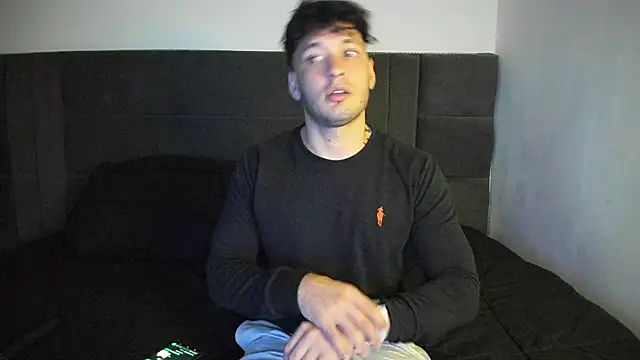 alejandro  2 online show from January 2026 01:33:01 AM