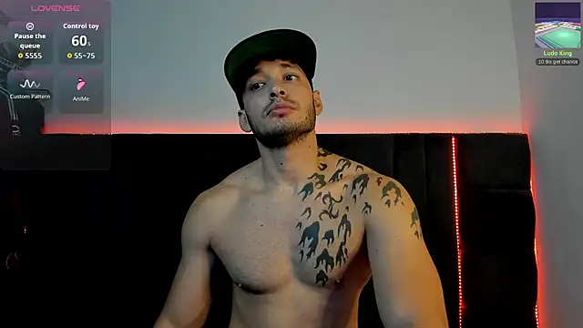 alejandro  2 online show from February 2026 01:38:02 PM