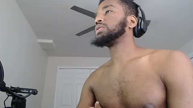 Snapshot of ChrisVacher chatting on September 2025 07:51:02 PM ChrisVacher online show from September 2025 07:51:02 PM