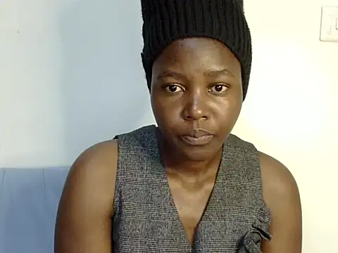 Snapshot of Sweet_ebony20 chatting on October 2025 07:10:02 AM Sweet ebony20 online show from October 2025 07:10:02 AM