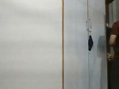 valyriansteel2 online show from November 2025 11:32:01 AM