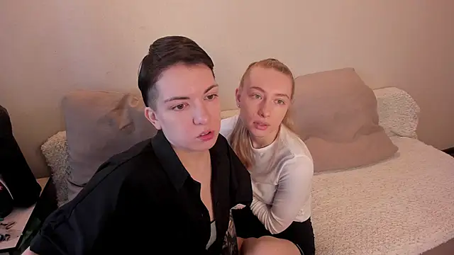 secret dreams   online show from February 2025 08:27:02 AM