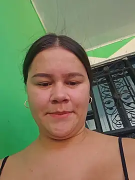 sweet lucia online show from August 2026 02:15:02 PM