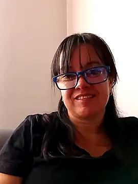 Snapshot of Sonialorens_ chatting on January 2025 10:02:01 PM Sonialorens  online show from January 2025 10:02:01 PM