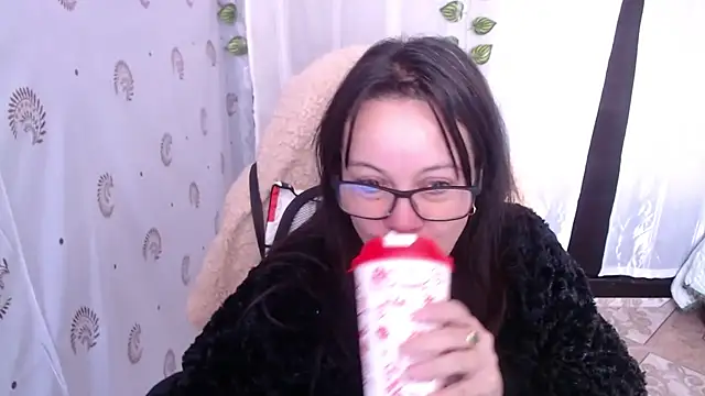 Snapshot of Sonialorens_ chatting on February 2025 02:55:02 PM Sonialorens  online show from February 2025 02:55:02 PM