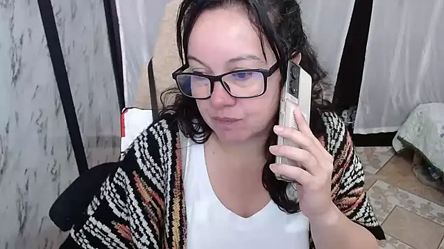 Snapshot of Sonialorens_ chatting on March 2025 05:22:01 PM Sonialorens  online show from March 2025 05:22:01 PM