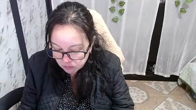 Snapshot of Sonialorens_ chatting on March 2025 12:28:01 PM Sonialorens  online show from March 2025 12:28:01 PM