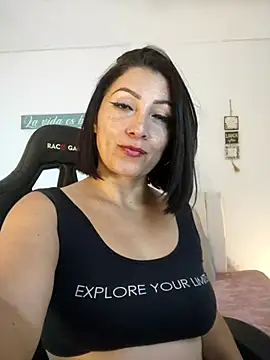 Snapshot of rikaking_ chatting on July 2026 11:13:02 PM rikaking online show from July 2026 11:13:02 PM