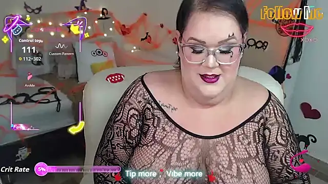 GiannaMorrys online show from October 2025 02:56:01 AM