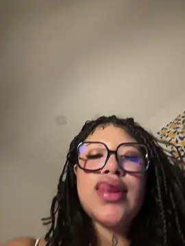 IamSashaLuv online show from March 2025 12:42:02 AM