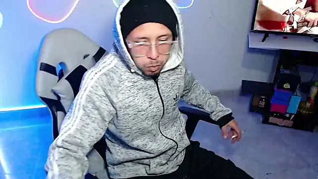 sebastian horny online show from September 2025 08:25:01 AM