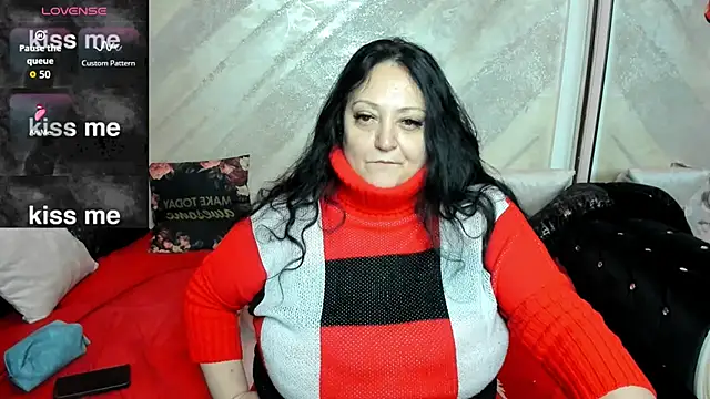 Snapshot of lady_lauren chatting on December 2025 04:50:02 AM lady lauren online show from December 2025 04:50:02 AM