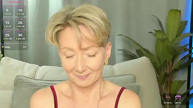 AkexandraFix online show from May 2026 02:02:02 PM