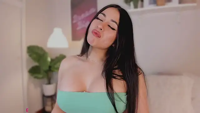 Queen liana online show from March 2026 07:00:02 AM