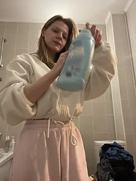 MaryHiggins online show from February 2026 10:03:02 PM