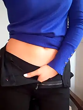 Snapshot of megan2021 chatting on March 2025 03:50:02 PM megan2021 online show from March 2025 03:50:02 PM