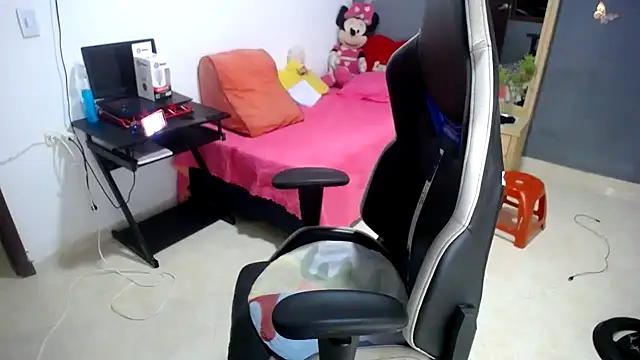 marysol83 online show from May 2026 03:34:01 AM