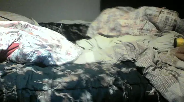 Snapshot of sexylover2525 chatting on March 2025 09:12:02 PM sexylover2525 online show from March 2025 09:12:02 PM