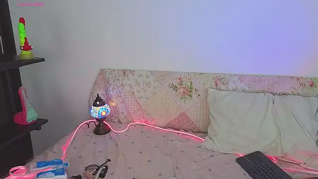 Emma Wish online show from February 2026 05:33:01 PM