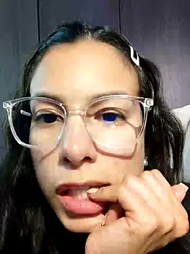 Snapshot of Angelinalombardi_ chatting on March 2025 03:40:01 AM Angelinalombardi  online show from March 2025 03:40:01 AM