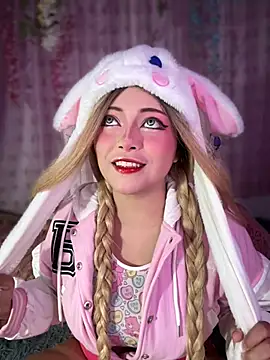 Snapshot of seraphine23 chatting on December 2024 03:49:01 AM seraphine23 online show from December 2024 03:49:01 AM