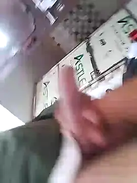 Snapshot of Pitercom chatting on October 2025 03:40:02 AM Pitercom online show from October 2025 03:40:02 AM