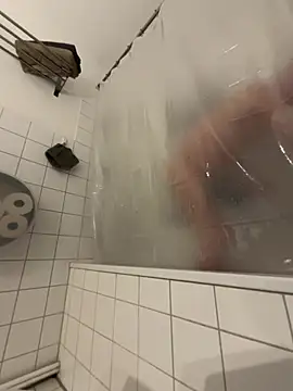 Snapshot of EchoFux chatting on January 2026 06:28:01 AM EchoFux online show from January 2026 06:28:01 AM