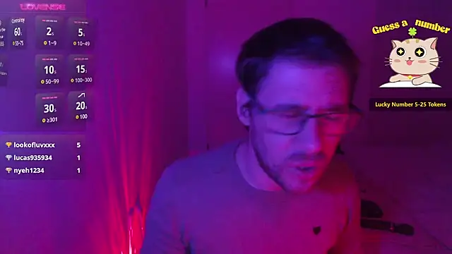 Snapshot of Thomas_Mrd chatting on December 2024 06:56:01 AM Thomas Mrd online show from December 2024 06:56:01 AM