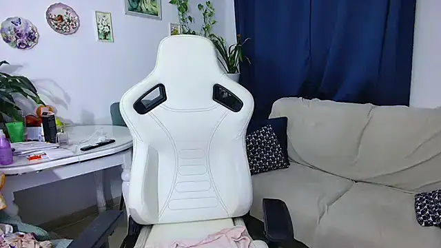 Selenna57 online show from January 2026 06:46:02 PM