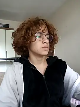 EmmaMelissa0521 online show from December 2024 10:15:01 PM