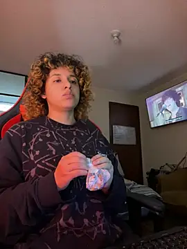 EmmaMelissa0521 online show from April 2026 10:43:01 PM