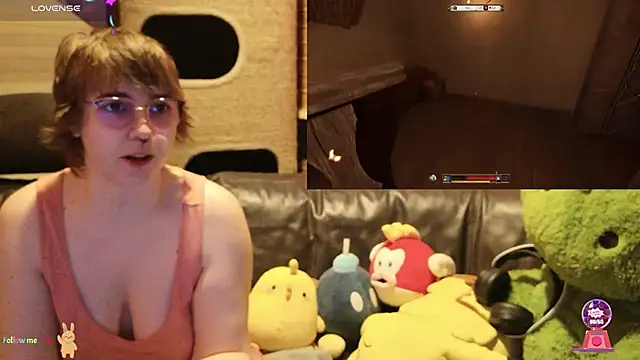 Snapshot of GamerGirl_Eve chatting on November 2025 07:14:01 PM GamerGirl Eve online show from November 2025 07:14:01 PM