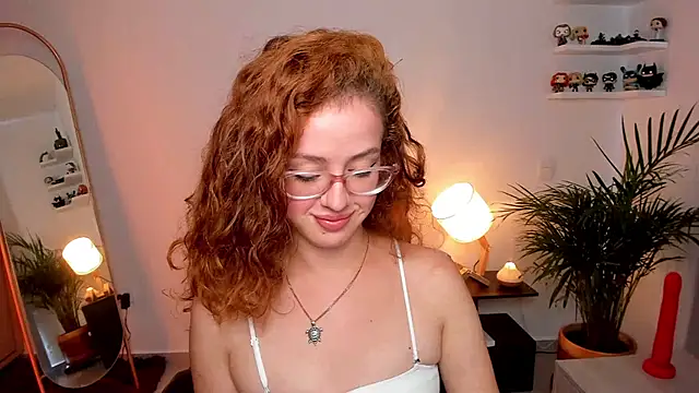 Cassandra Caiin online show from February 2025 07:21:01 PM