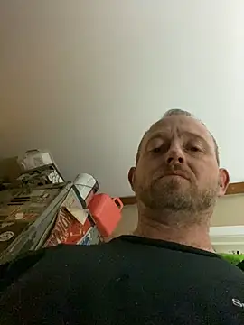 smokeymt420 online show from March 2025 02:45:01 PM