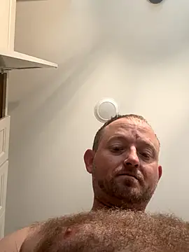 smokeymt420 online show from October 2025 07:00:01 PM