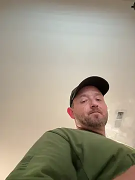 smokeymt420 online show from April 2026 07:19:02 PM